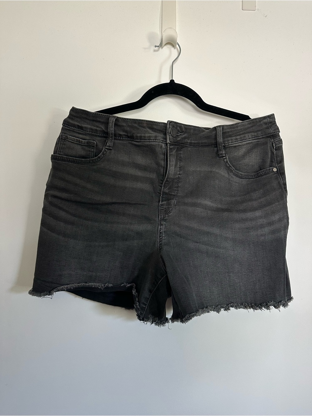 Nine West Black Frayed Hem Stretch Denim Shorts